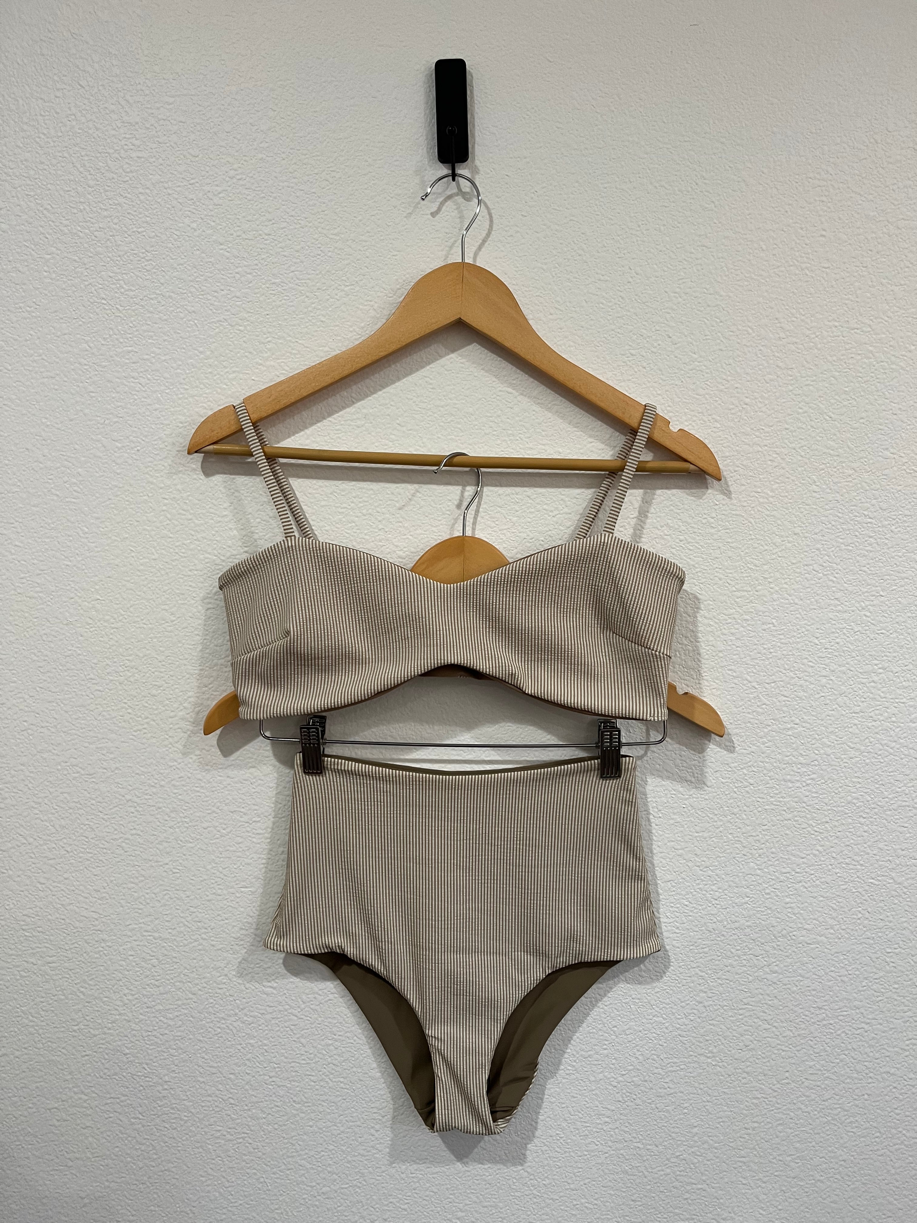 El Estero Bikini Top | Seersucker Sand